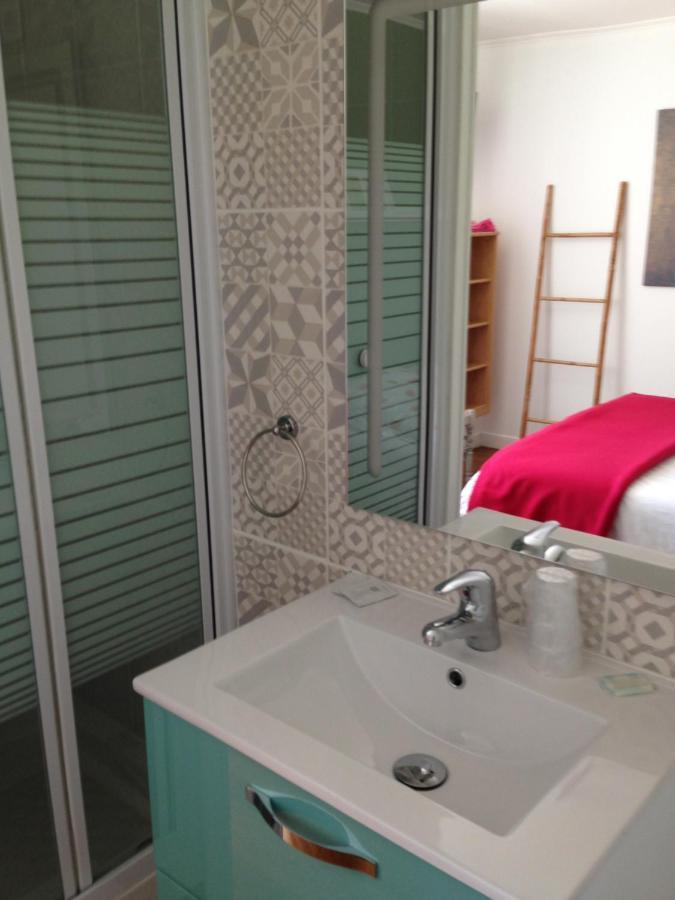 Auberge De La Roque La Roquette 外观 照片
